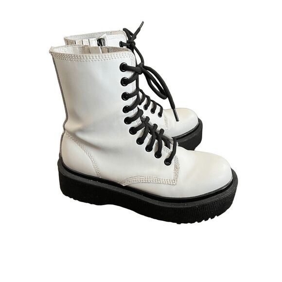 Jeffrey Campbell Women’s 6.5 Lugged Platform Sopas White Lace-Up Boots - Picture 8 of 16